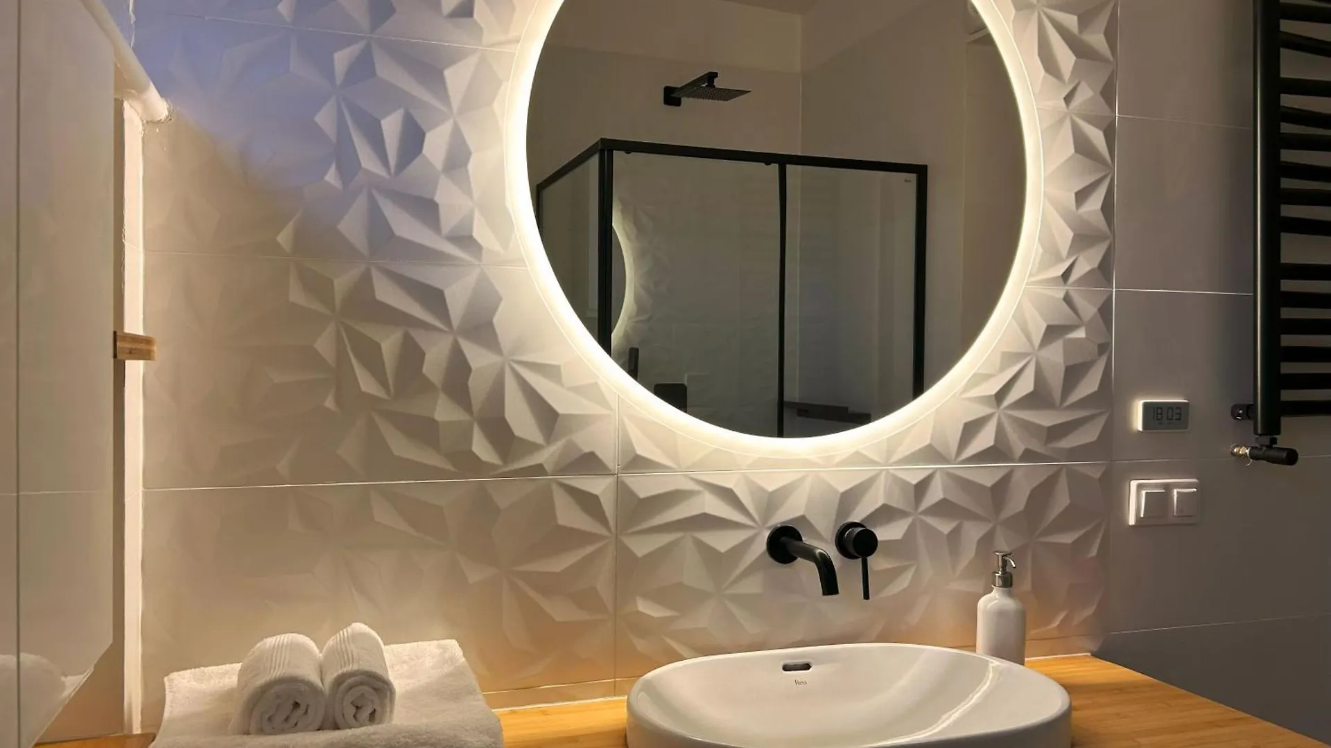 Apartament Fantastays - Pine Wrocław